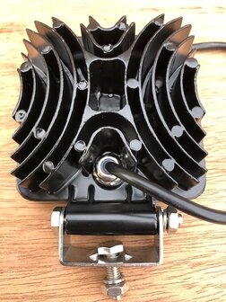 Werklamp 16 led 48 watt, 9-80 volt.