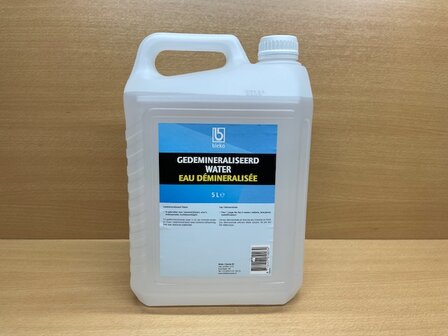 Gedemineraliseerd water 5 liter. ( accuwater )