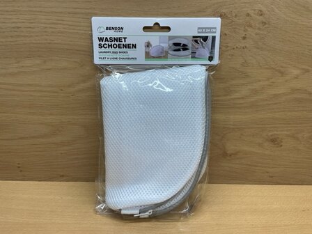Schoenen wasnet 42x24cm.