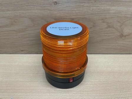 Zwaailamp stroboscoop oranje 6 volt 2,4W.