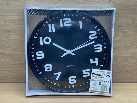 Wandklok zwart &Oslash; 30cm.