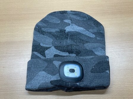 Muts camouflage grijs met led verlichting.