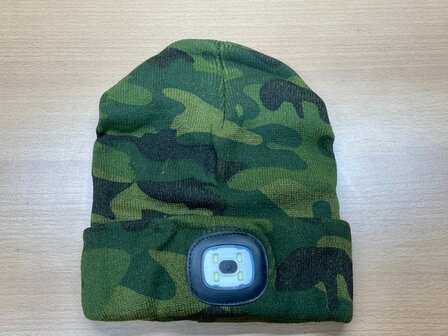 Muts camouflage groen met led verlichting.