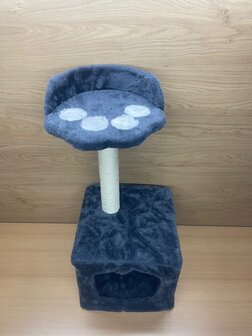 Katten krabpaal met box en plateau.