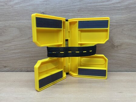 Hoekwaterpas magnetisch verstelbaar.