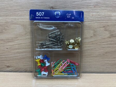 Punaises en paperclipset.