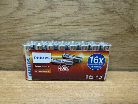 Batterijenset Philips Alkaline 16xAA.