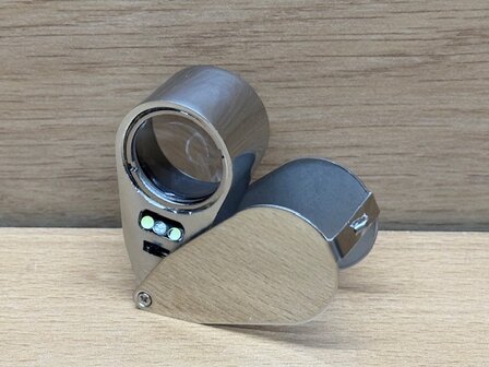 Loep diamantair 3xLED.