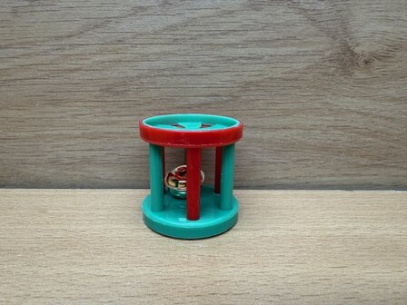 Kattenspeelgoed cylinder met belletje.