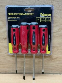 Schroevendraaierset 4 dlg met magnetische punten.