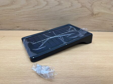 Wandlamp solar smart sensor 2200mAh.