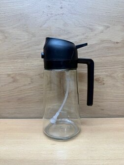 Olieschenker 2 in 1 zwart 470ml.