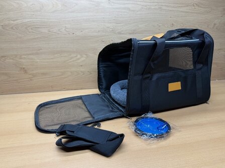Huisdier draagbare reistas set 4 dlg.