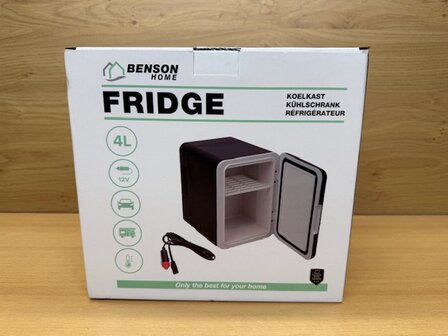 Koelkast zwart 4 liter 12 volt.