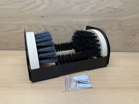 Schoenveger hout met voetplaten.