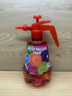 Waterballon pomp met 100 ballonnen.