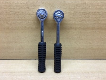 Ratel 3/8 inch rubber grip.
