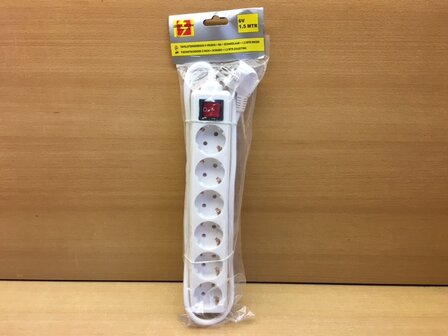 Tafelcontactdoos 6xRA met schakelaar, 1,5 meter kabel.