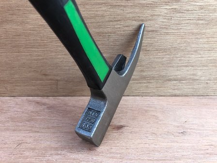 Timmermans hamer glasfiber steel 600g.