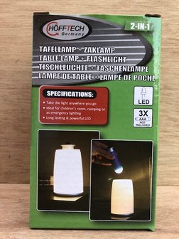 Camping tafel/zaklamp op batterijen.