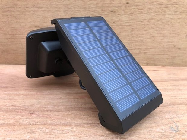 Buitenlamp LED Solar kunststof met sensor.