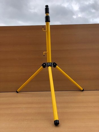 Standaard driepoot telescopisch voor bouwlamp.