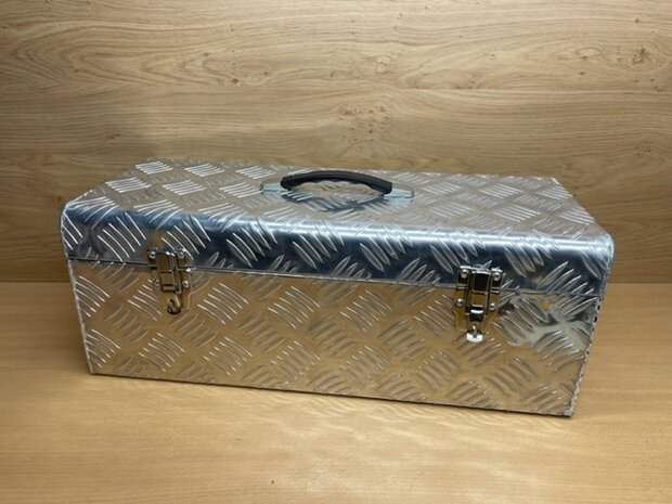 Toolbox aluminium 57x25x22cm.