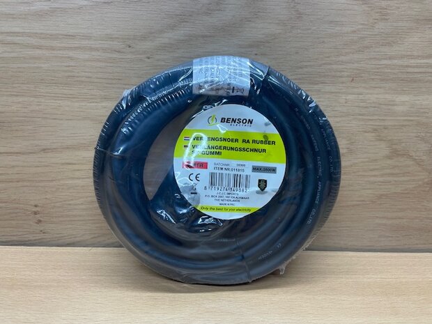 Verlengkabel rubber 3x1,5mm² 5 meter.