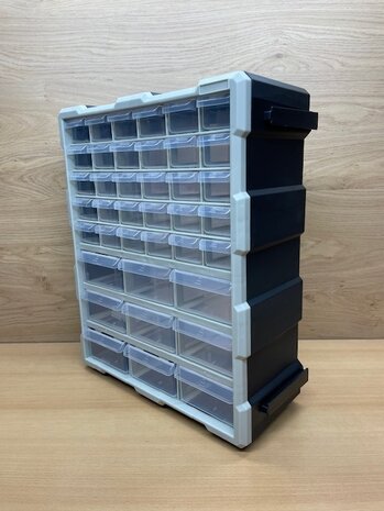 Ladenkast 39 vaks 38,1x46,5x15,8cm.