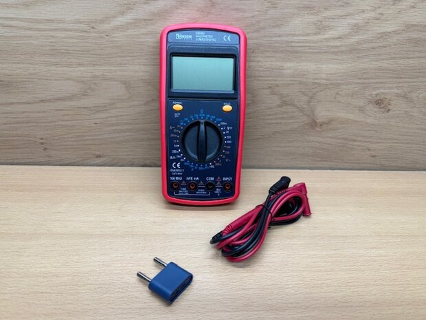 Multimeter DT9205A digitaal.