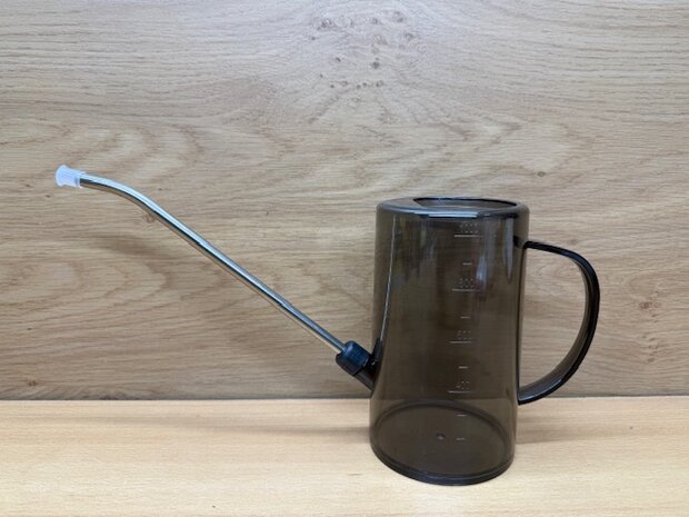 Gieter rookglas kunststof 1 liter.