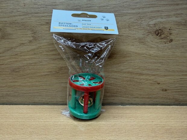 Kattenspeelgoed cylinder met belletje.