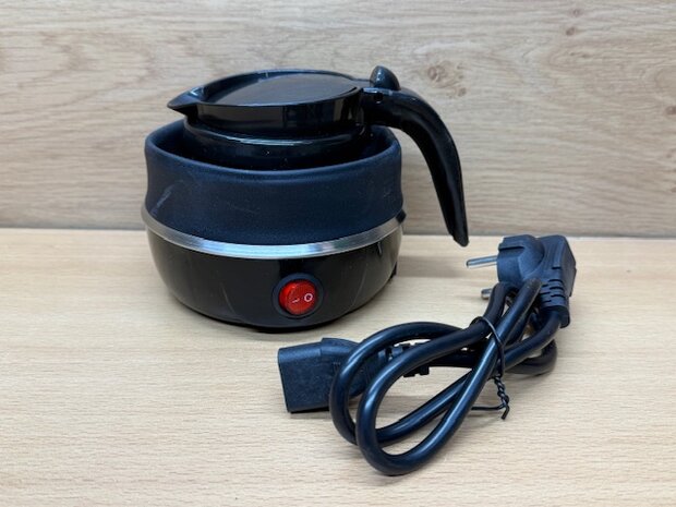 Waterkoker opvouwbaar zwart 600ml.