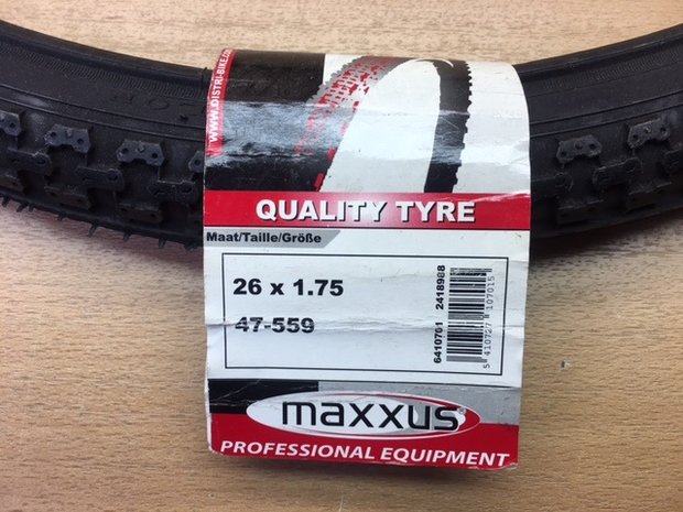 Buitenband Maxxus 26x1,75.