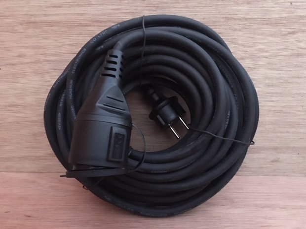 Verlengkabel rubber 3500 watt 15 meter.